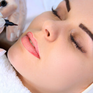 Semi-Permanent Make-Up